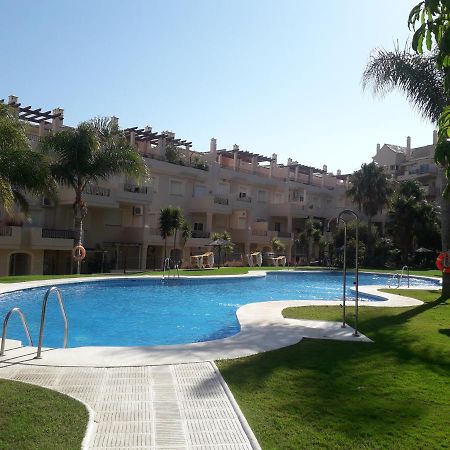 Duquesa Fairways, A Spacious Apartment With Fabulous Views And Facilities Manilva Luaran gambar