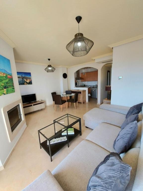 Duquesa Fairways, A Spacious Apartment With Fabulous Views And Facilities Manilva Luaran gambar