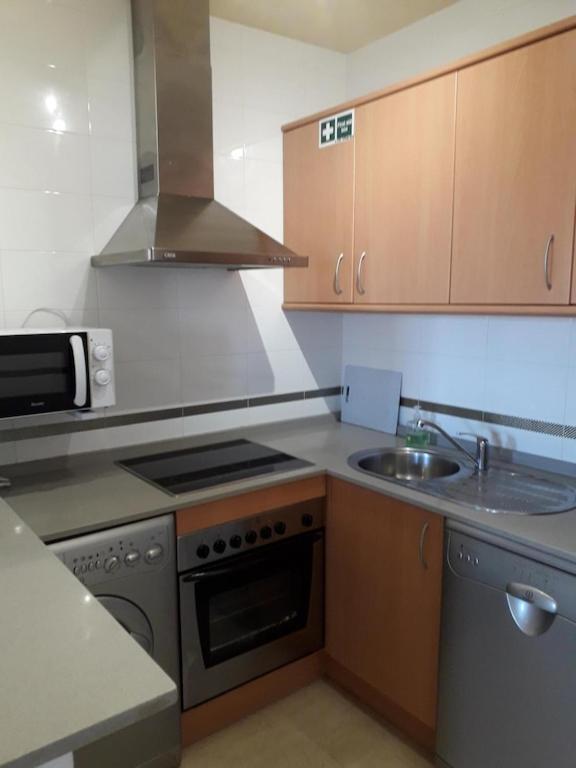 Duquesa Fairways, A Spacious Apartment With Fabulous Views And Facilities Manilva Luaran gambar
