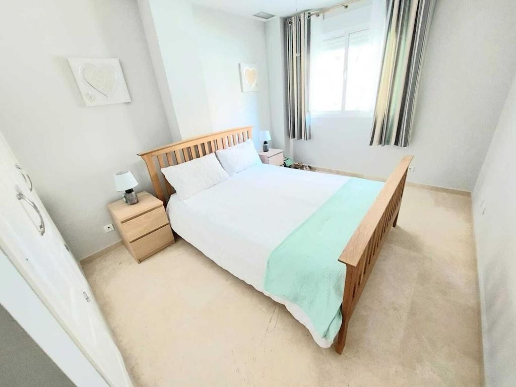 Duquesa Fairways, A Spacious Apartment With Fabulous Views And Facilities Manilva Luaran gambar
